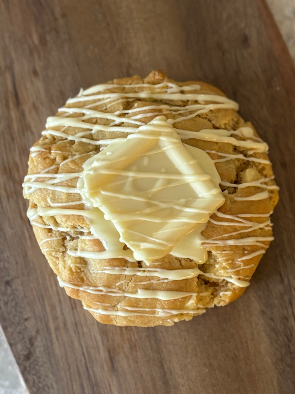 White Chocolate Stuffed Cookies