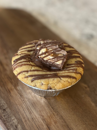 Caramel Peanut Cookie Pie
